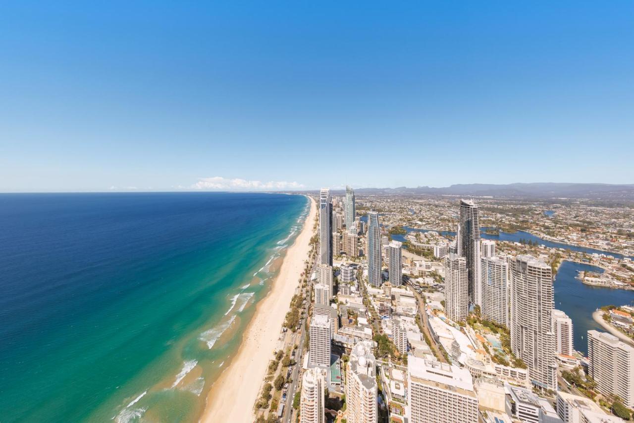 Meriton Suites Surfers Paradise Gold Coast Ngoại thất bức ảnh The Gold Coast skyline